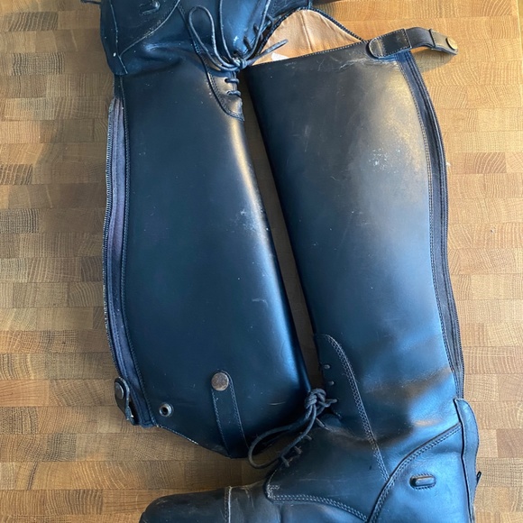 Riding Boots and Accessories - Picture 9 of 11